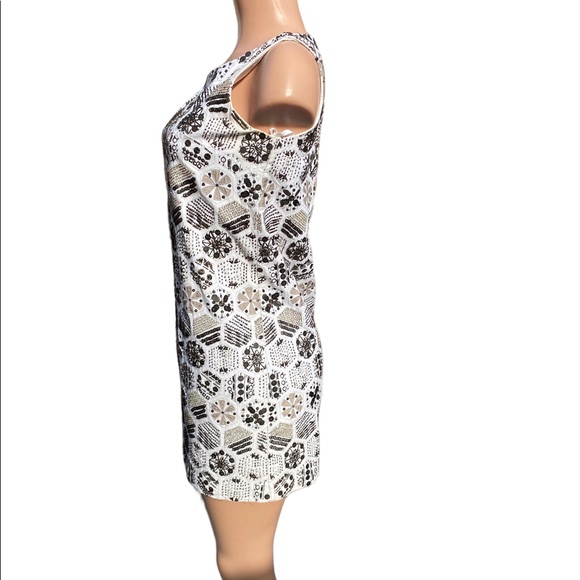 Club Monaco Sequin Detail White Sheath Dress size 2 - Picture 2 of 6